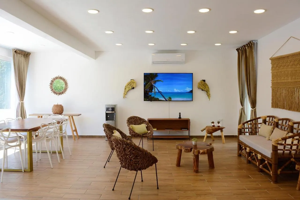 Casa de Férias Amazing Villa Inside Tulum Country Club Akumal