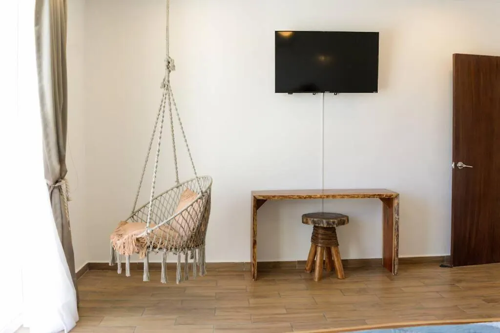 Semesterbostad Amazing Villa Inside Tulum Country Club Akumal