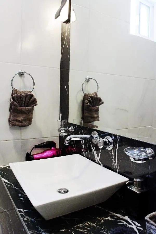 Amazing Villa Inside Tulum Country Club Akumal 0*,  Mexiko