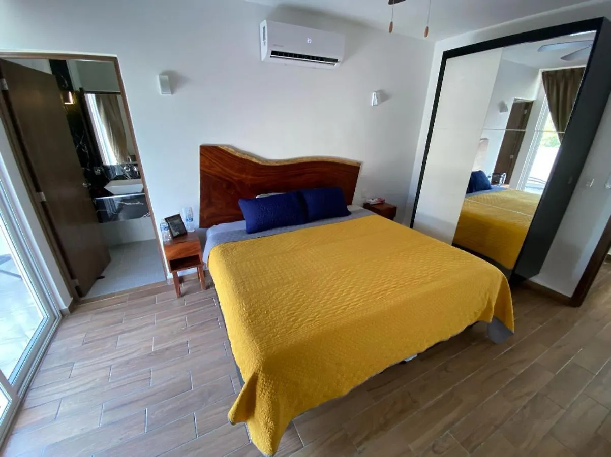 Amazing Villa Inside Tulum Country Club Akumal 0*,  Mexique